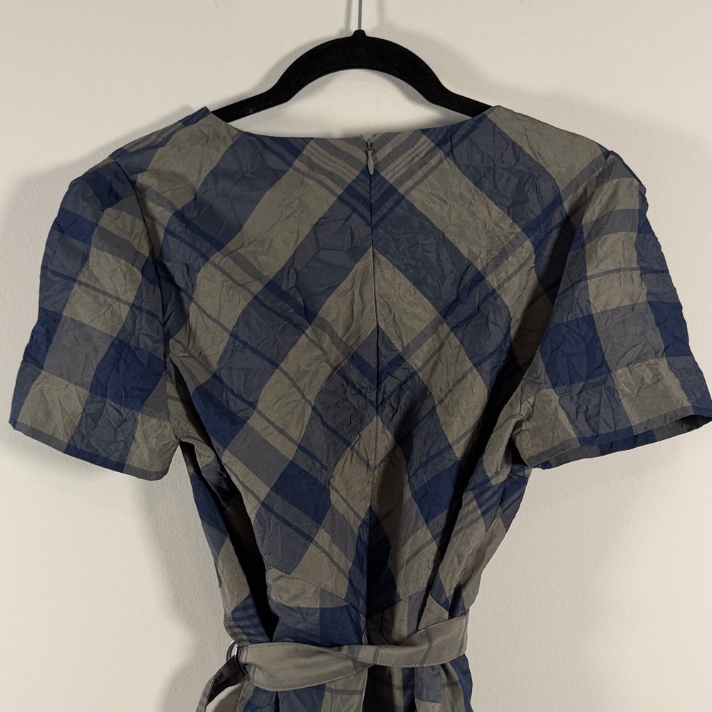 NWOT Club Monaco Plaid Seamed V-Neck Dress. - Picture 9 of 11